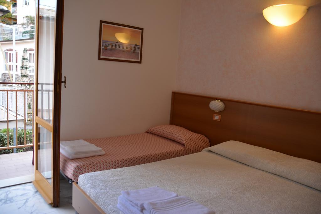 Hotel Corallo Moneglia Rum bild