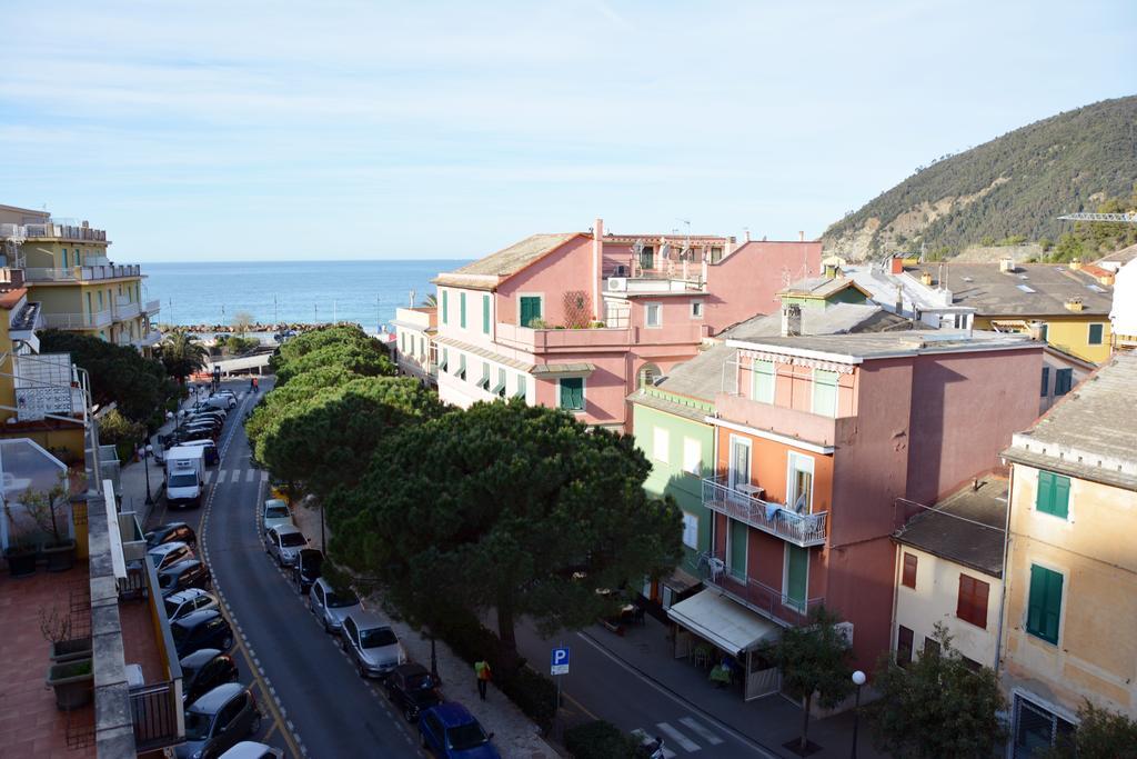 Hotel Corallo Moneglia Exteriör bild